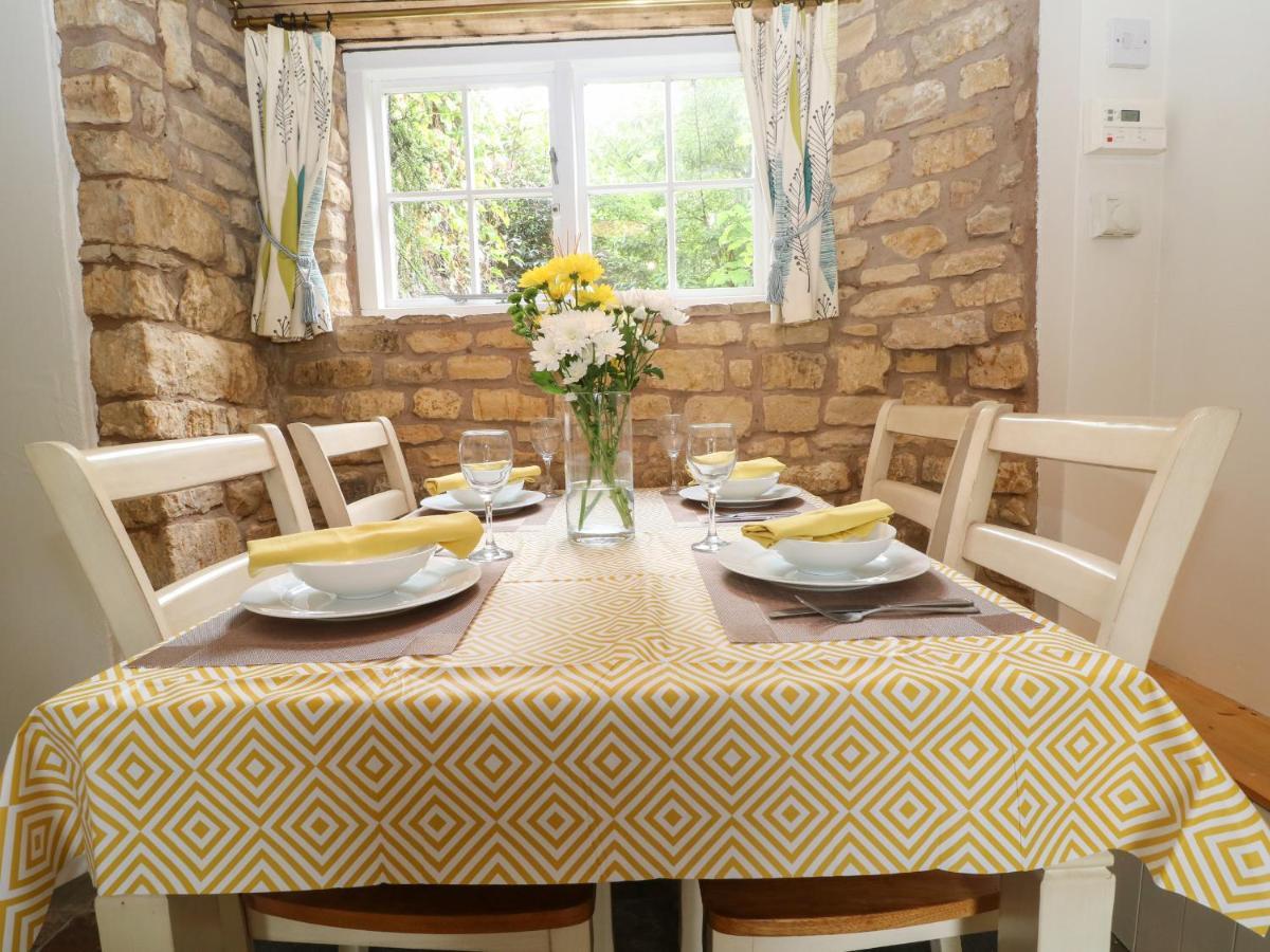 Tuesday Cottage Bourton-on-the-Water Eksteriør billede
