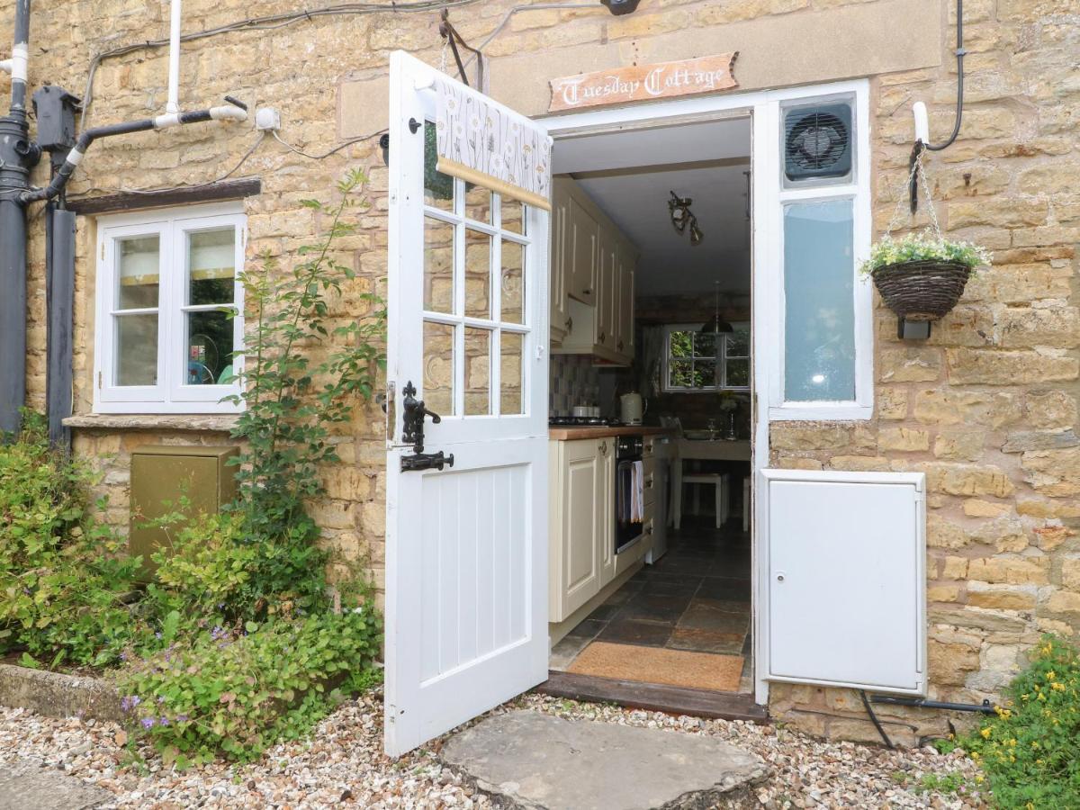 Tuesday Cottage Bourton-on-the-Water Eksteriør billede